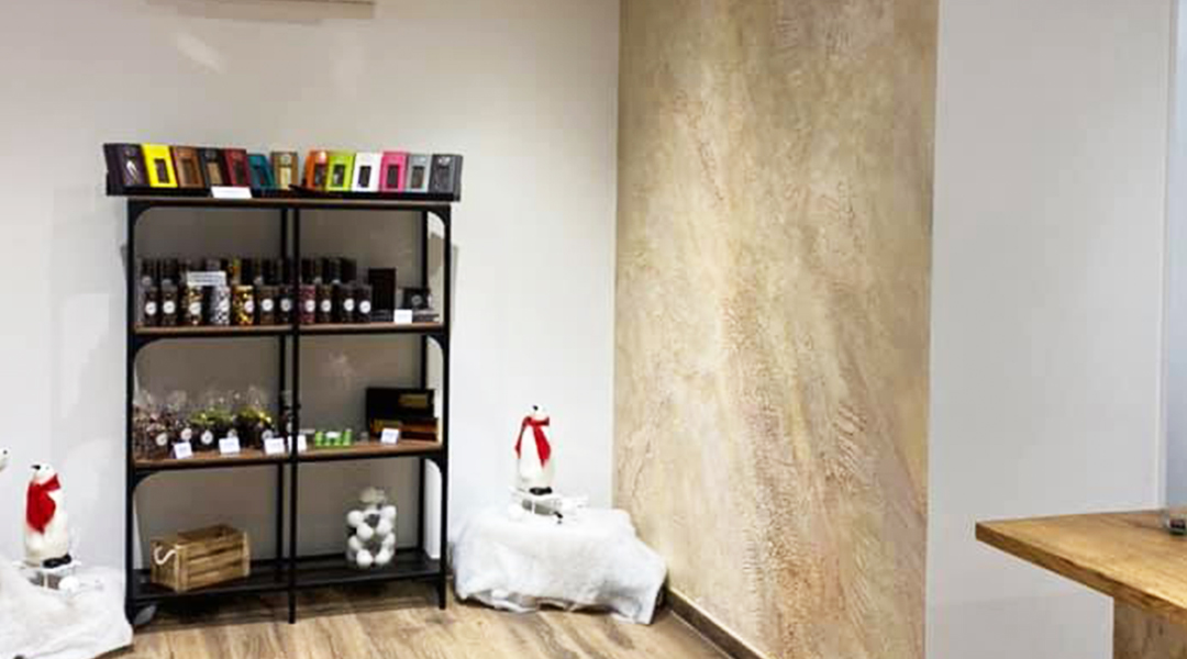 revetement mur boutique commerce luxe design